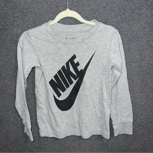 Toddler boys Nike long sleeve shirt